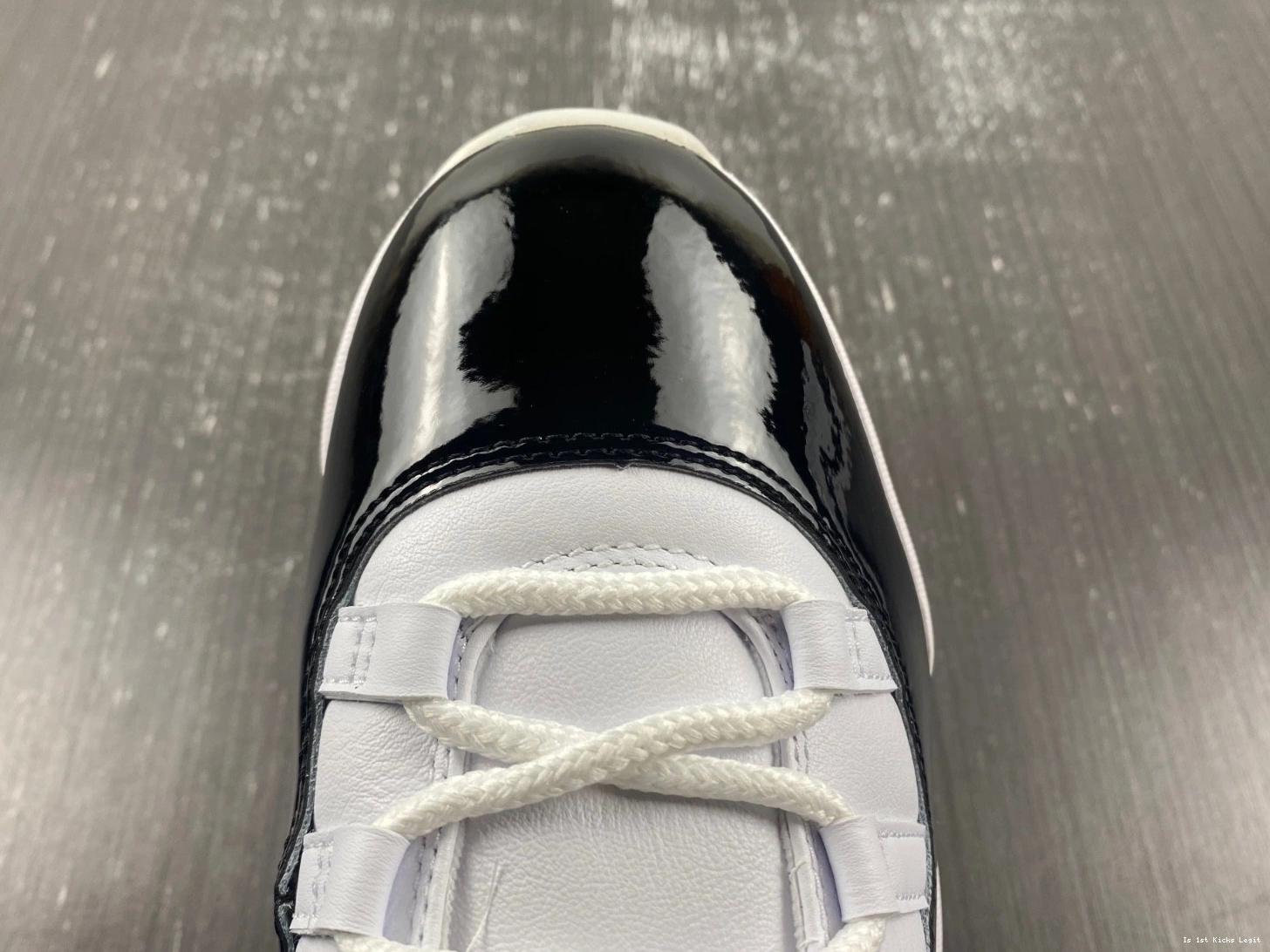 Air 11 Jordan CT8012-170 